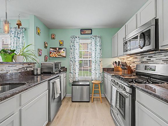 5th image of 1551 John Adams Ct #1551