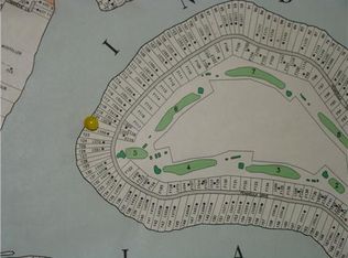 121 N Peninsula Dr, Central City, PA 15926