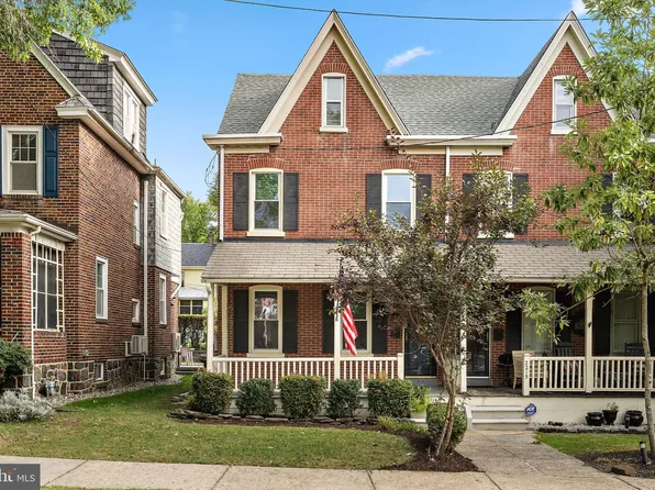 2217 W 17th St, Wilmington, DE 19806