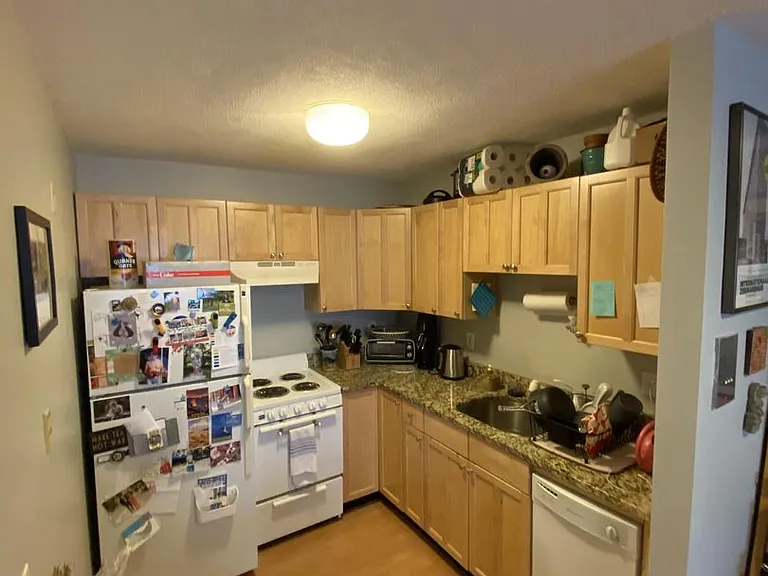 15 Walbridge St #34 — Photo 6