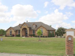 6420 Ridgerock Dr, Sanger, TX 76266