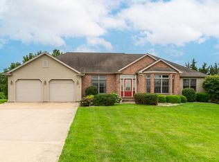 3443 E Cleveland St, Ladd, IL 61329