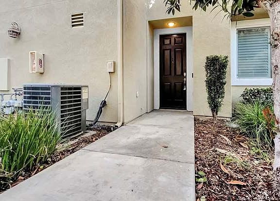 3rd image of 35848 Lajune St #5