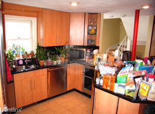 121 Spring St #C, Cambridge, MA 02141