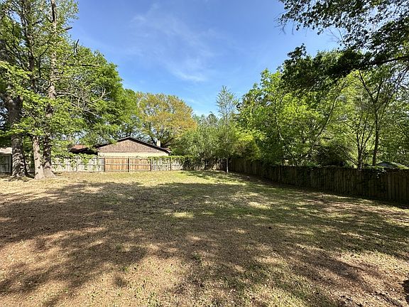 4th image of 16681 Overland Stage Dr