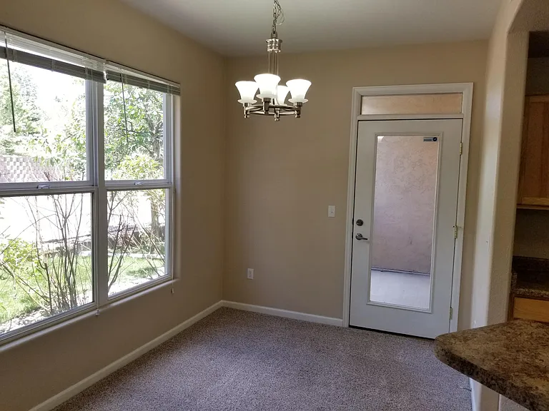 555 Cougar Bluff Point #101 — Photo 8