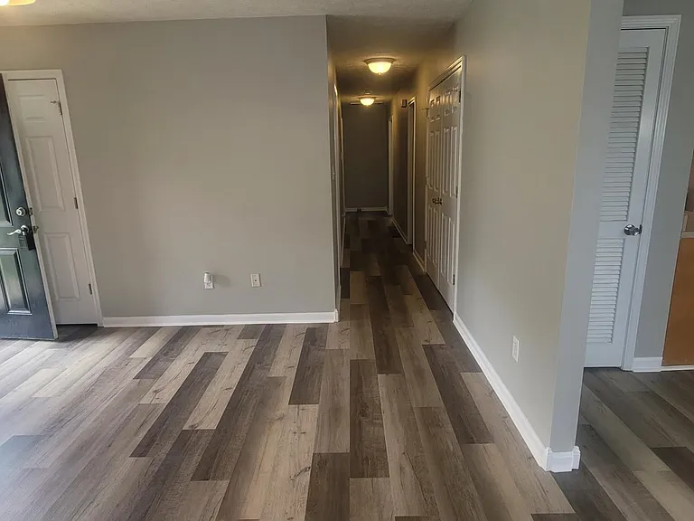 7110 Astin Ct — Photo 7