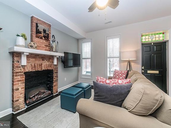 3rd image of 809 S East Ave