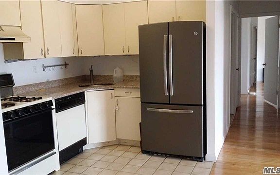 4th image of 213-02 42nd Ave #7B