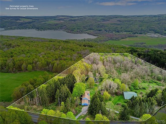 2nd image of 1078 Willowdale Rd