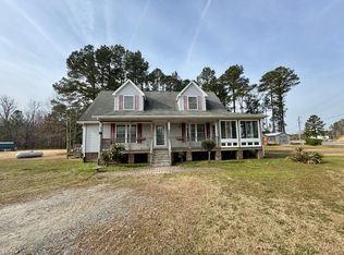 113 River Cove Ln, Hertford, NC 27944