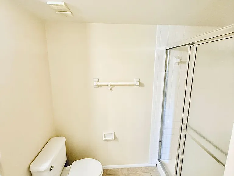 915 Sonesta Ave NE #203 — Photo 24