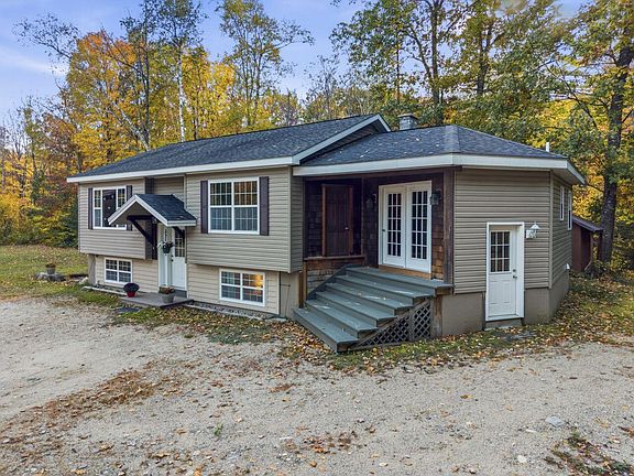 4th image of 252 Swift River Road