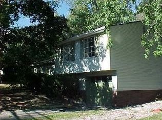 5871 Irishtown Rd, Bethel Park, PA 15102