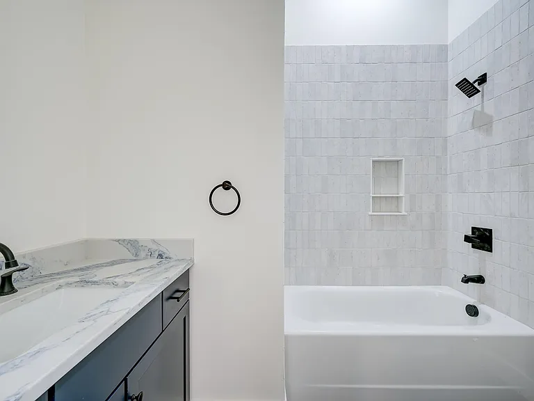 19 Hidden Glade Dr — Photo 33