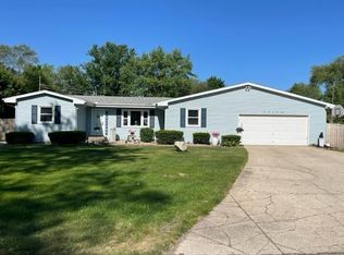 59647 Dushane Ave, Elkhart, IN 46517