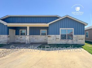 7029B Cameron Park Rd #R, Temple, TX 76502