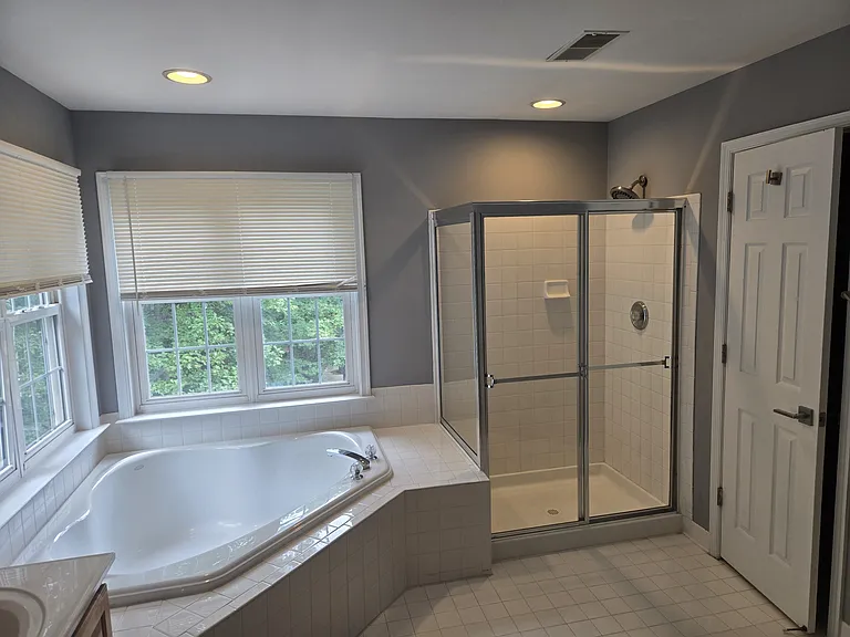 10225 Everley Ter — Photo 16