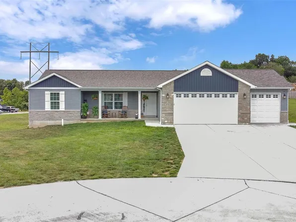 270 Jonas Lane Ct, Winfield, MO 63389