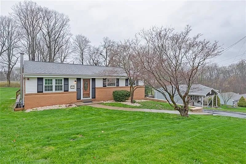 193 Koval Ct photo 1