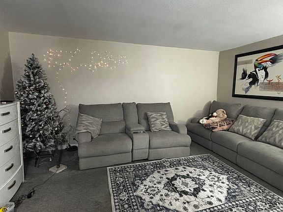3rd image of 5281 River Glen Dr Unit 218