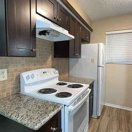 5th image of 1410 Blalock Rd APT 3