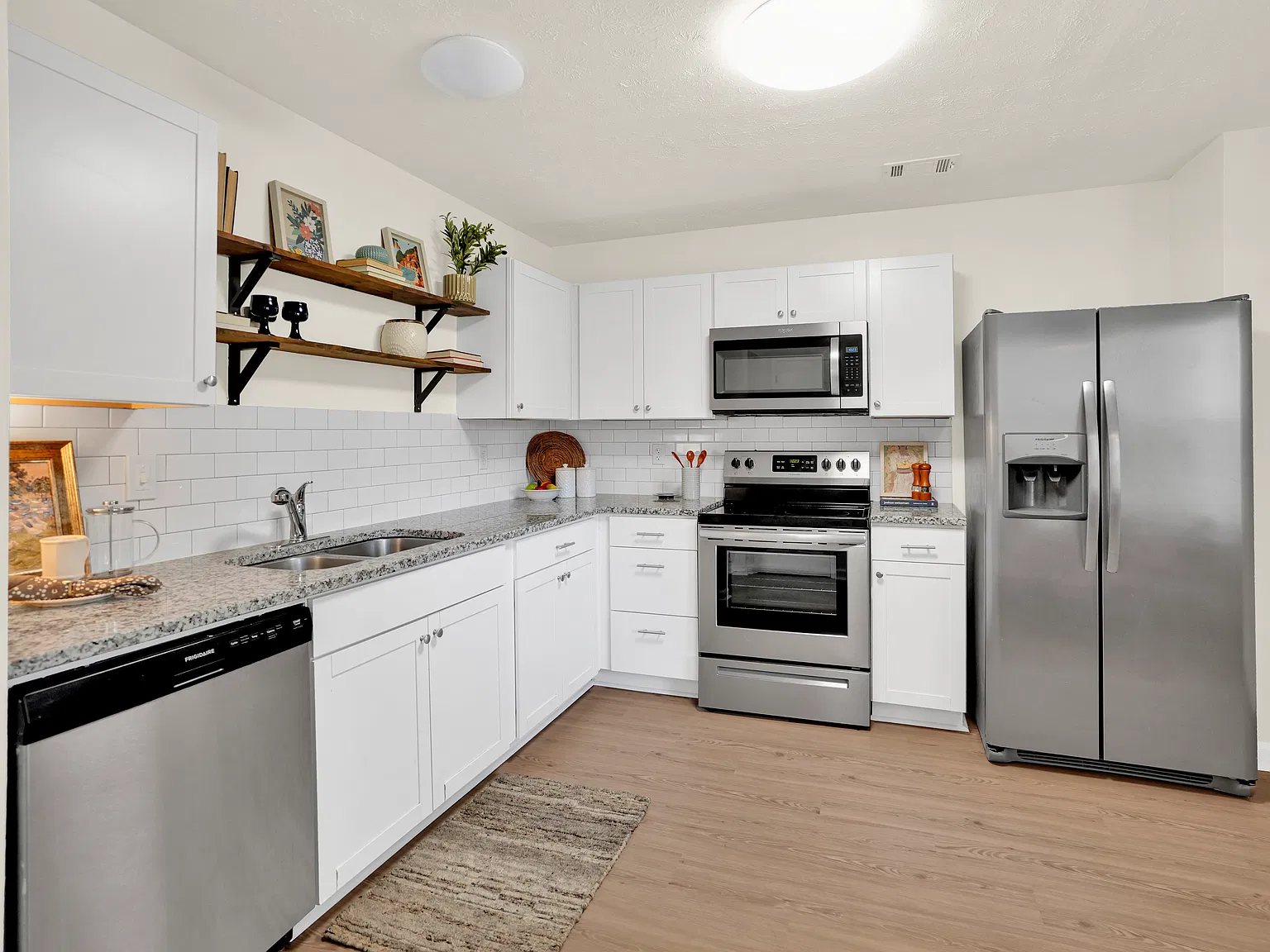 Whispering Trace Townhomes — Photo 1