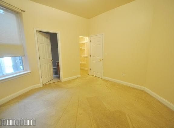 5th image of 73 E Elm St #1317