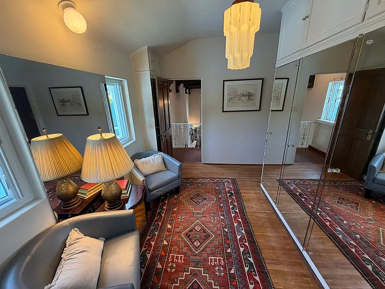 311 Amalfi Dr — Photo 36