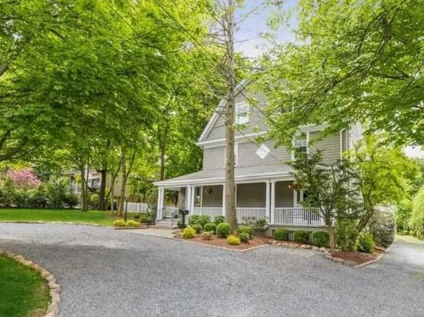 92 Highwood Ave, Tenafly, NJ 07670