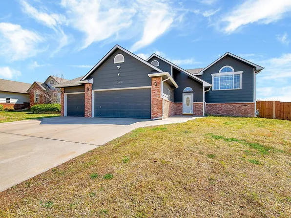 5240 E Ashton Ct, Wichita, KS 67220
