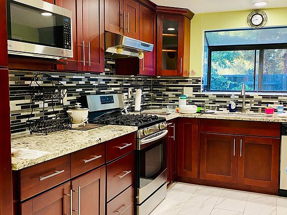 5th image of 1251 Sierra Village Pl