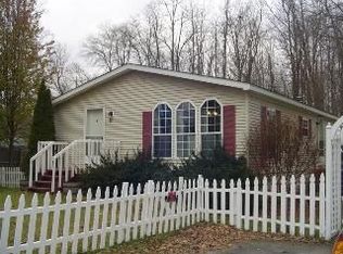 40 Pine St, Wurtsboro, NY 12790