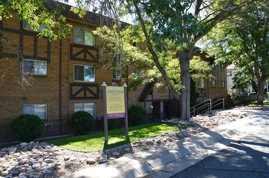 Crestview Apartments — Photo 2