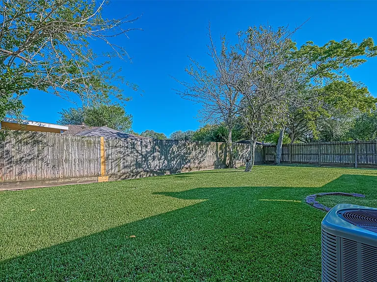 442 Redway Ln — Photo 19