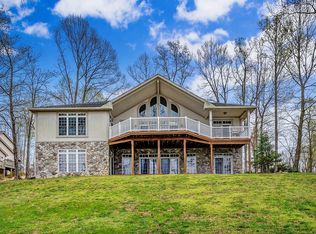 1061 Pierpoint Ct, Moneta, VA 24121