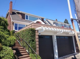 2657 36th Ave SW, Seattle, WA 98126