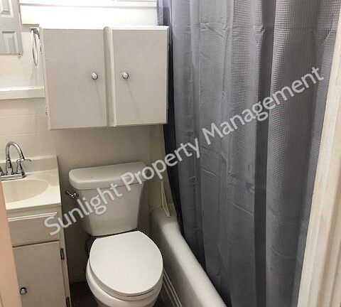 5th image of 7 Montana Ave #1