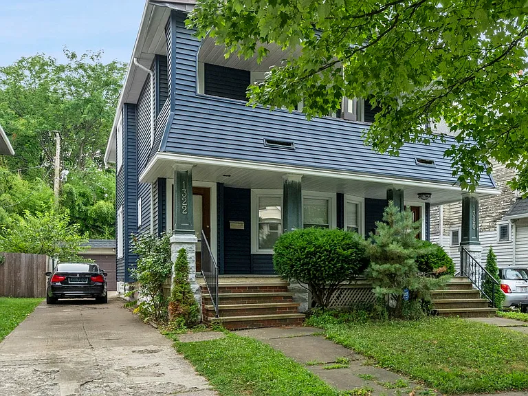 1320 W 64th St — Photo 16