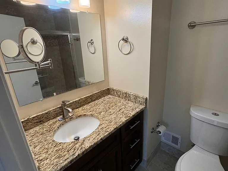 8985 Omega Ct — Photo 10