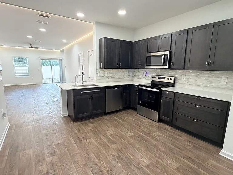 9042 Alpine Aster Rd — Photo 2