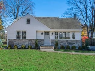 14 Beech St, Butler, NJ 07405