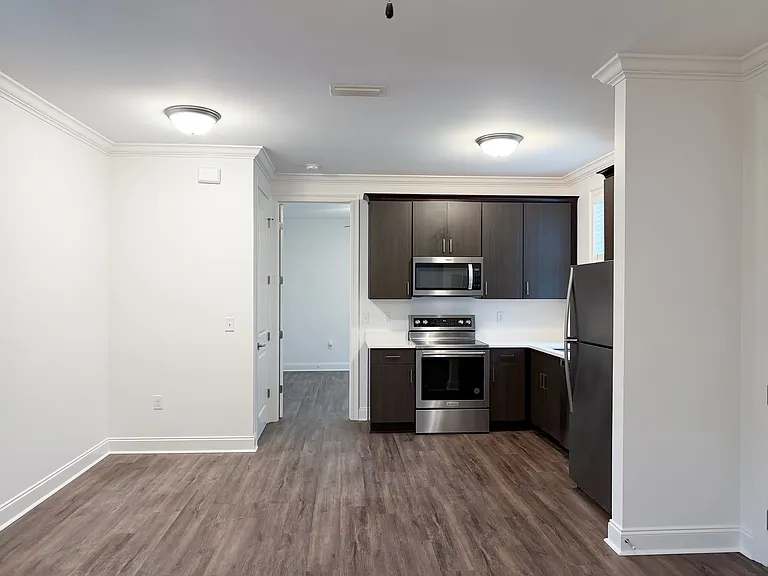 315 Bailey Dr — Photo 10