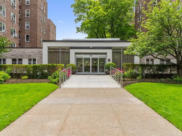 112-20 72nd Dr APT A33, Queens, NY 11375