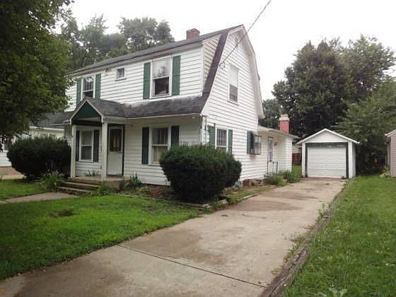 1st image of 718 Caroline St