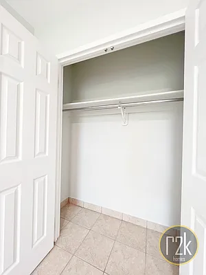 Rented by Realty 2000 Corp | media 24