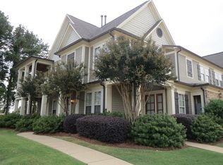 1100 Augusta Dr UNIT 303, Oxford, MS 38655