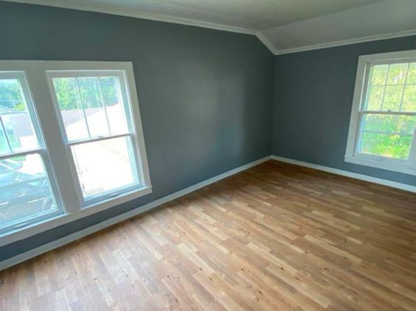 fort-wayne-indiana-73187921 picture