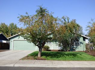 1730 NE Sonya Ct, Bend, OR 97701