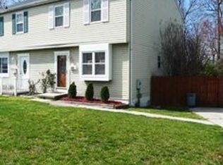 266 Lake Riviera Rd, Pasadena, MD 21122